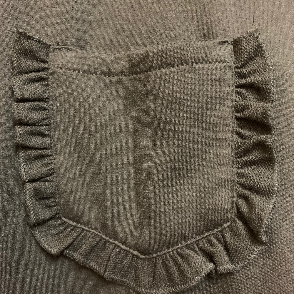 DREW BLACK RUFFLE SLEEVE TEe - Picture 2 of 5